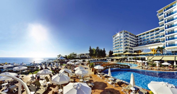 Azura Deluxe Resort & Spa Hotel 5*, Alanya