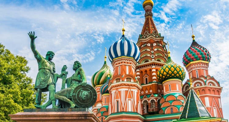 MOSKVA IN ST. PETERBURG - JULIJ 2020